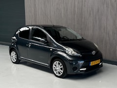 Toyota Aygo - 1.0 VVT-i Aspiration Airco | Bluetooth | Led | Lage Kilometerstand