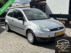 Ford Fiesta - 1.3 Ambiente KOOPJE MET NIEUWE APK KEURING