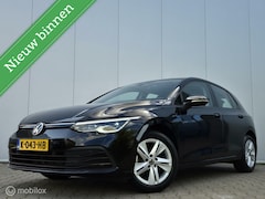 Volkswagen Golf - 1.0 ETSI LIFE/MASSAGE/CAMERA/MEMORY/CARPLAY