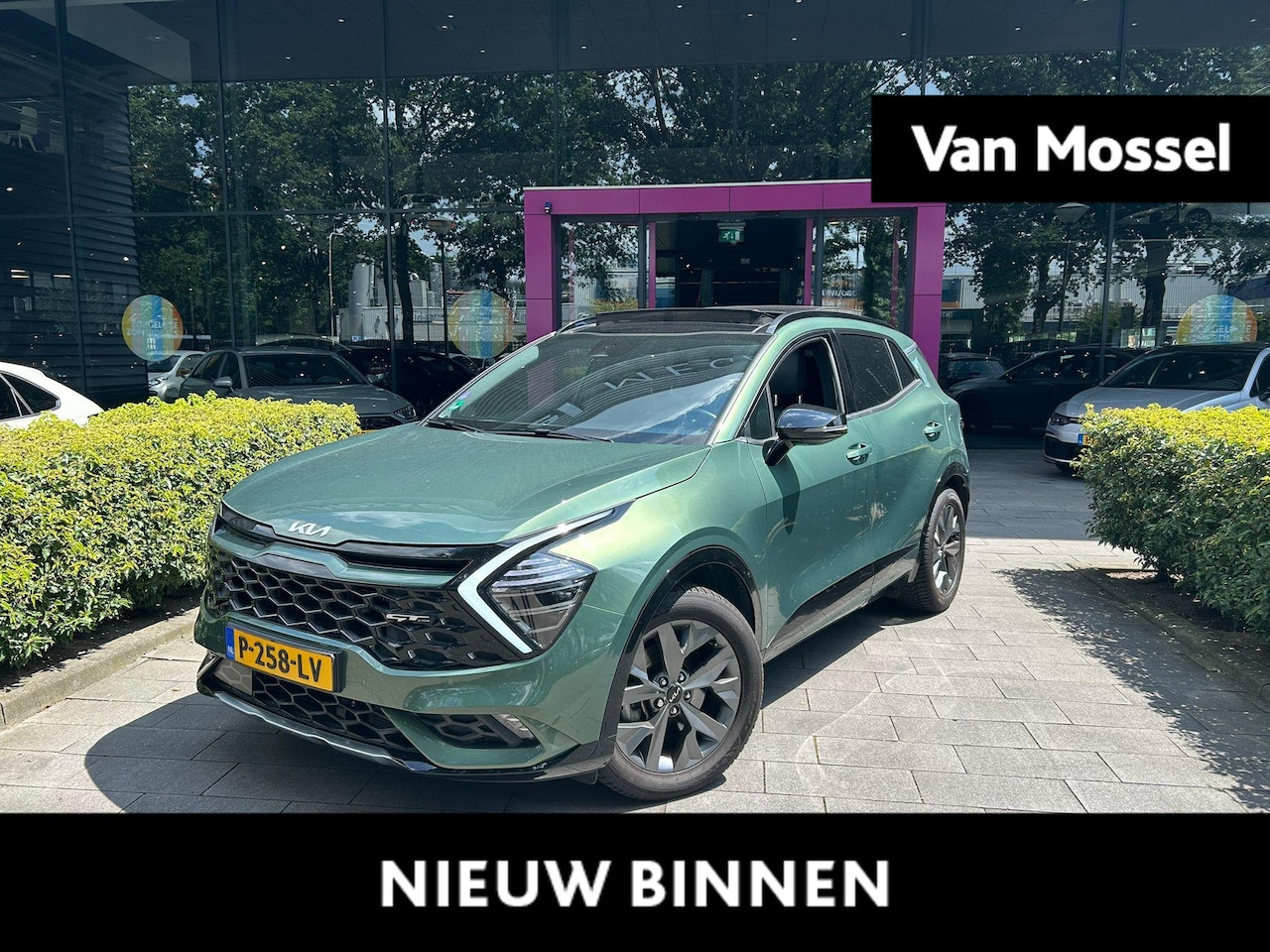 Kia Sportage - 1.6 T-GDi Hybrid GT-Line | WORDT VERWACHT | PANORAMADAK | ACHTERUITRIJCAMERA | STOELVERWAR - AutoWereld.nl