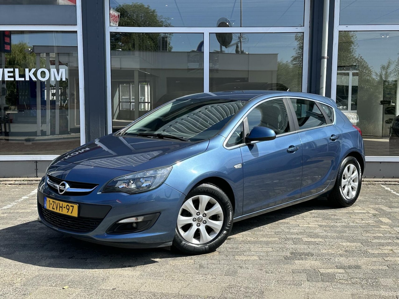 Opel Astra - 1.4 Turbo Edition|Navi|Parksens|Rijklaarprijs - AutoWereld.nl