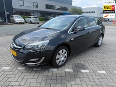 Opel Astra Sports Tourer - 1.4 Turbo Cosmo