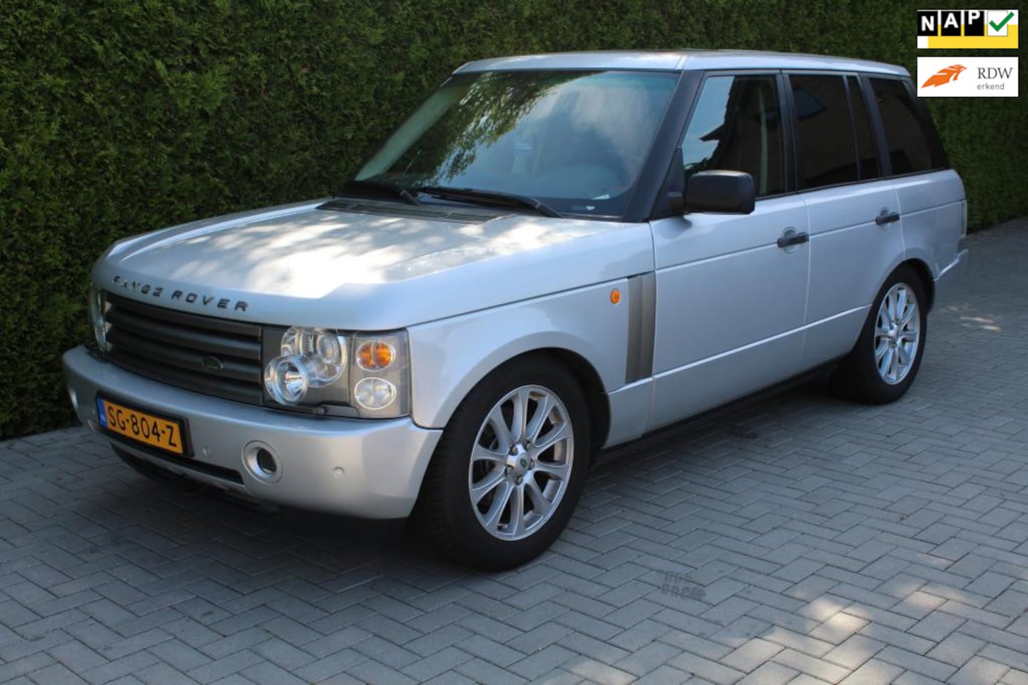Land Rover Range Rover - 4.4 V8 Vogue 4.4 V8 Vogue - AutoWereld.nl