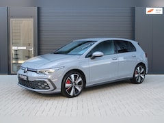 Volkswagen Golf - 1.4 eHybrid GTE | ACC | Stuur-/stoelverwarming | Carplay | Lane Assist | Mistlampen | Spor