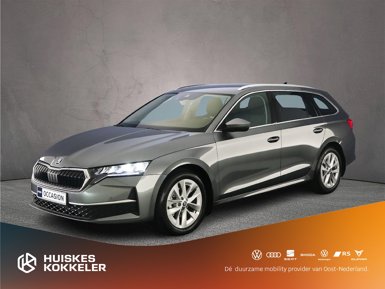 Skoda Octavia Combi - Selection 1.5 eTSI 115pk DSG Automaat Adaptive cruise control, Achteruitrijcamera, LED kop - AutoWereld.nl