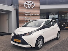 Toyota Aygo - 1.0 VVT-i x-now