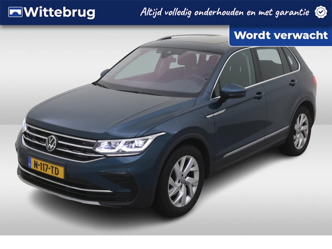 Volkswagen Tiguan - 1.5 TSI 150pk DSG Elegance / Panorama dak / Virtual cockpit / Navigatie / Achteruitrij cam - AutoWereld.nl
