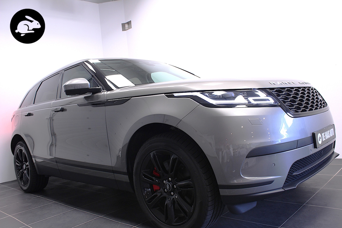 Land Rover Range Rover Velar - 2.0 P400e S/Pano dak/Black optik/Elektr stoel/|Camera - AutoWereld.nl