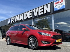 Ford Focus Wagon - 1.5 EcoBoost ST-Line 150pk/110kW 6-bak | Trekhaak | Stoel-, stuur en voorruitverwarming |
