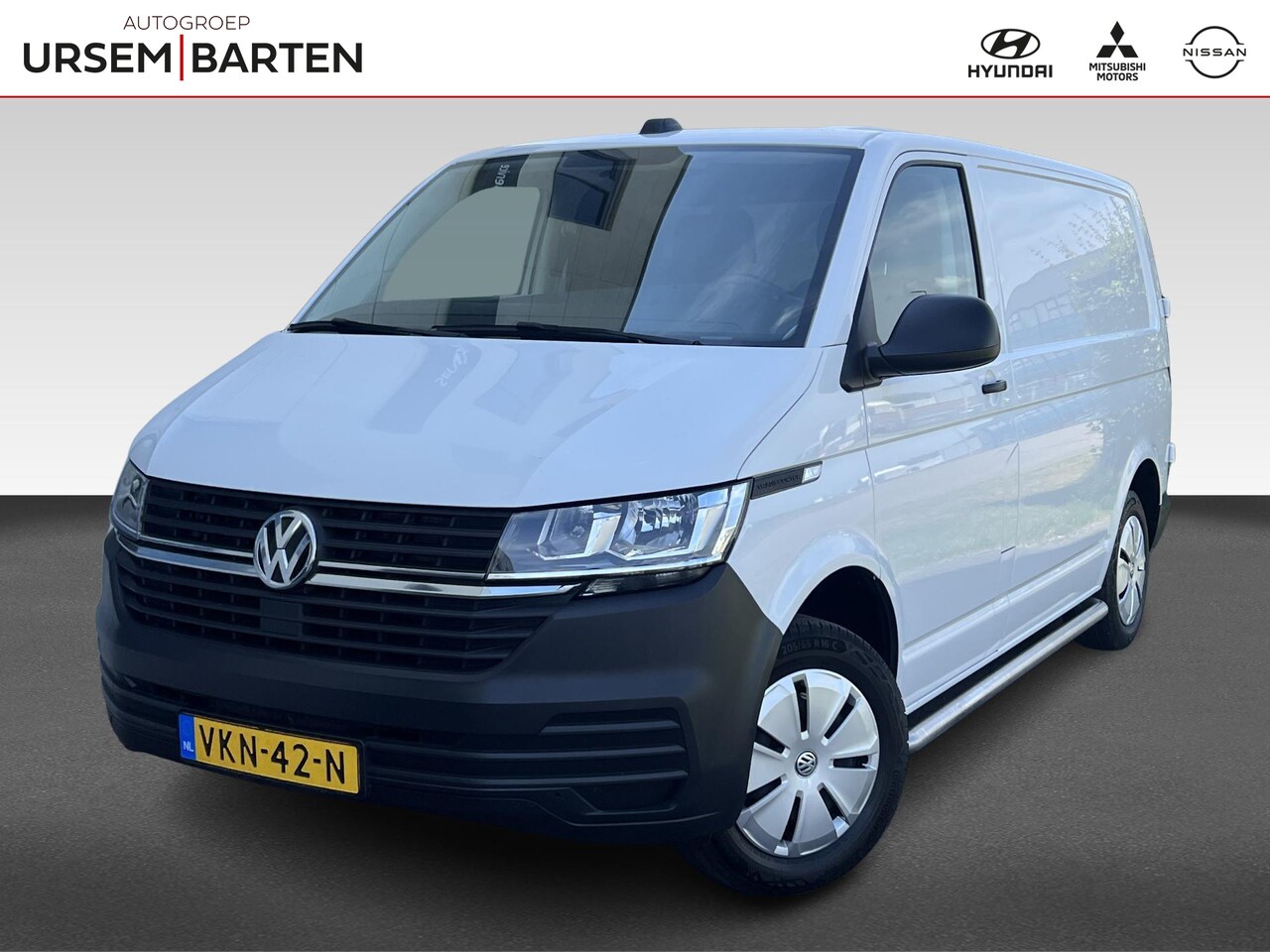 Volkswagen Transporter - 2.0 TDI L1H1 26 Economy Business 2.0 TDI L1H1 26 Economy Business - AutoWereld.nl