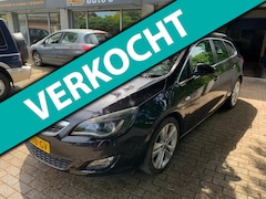 Opel Astra Sports Tourer - 1.6 / ( AUTOMAAT BAK DEFECT )