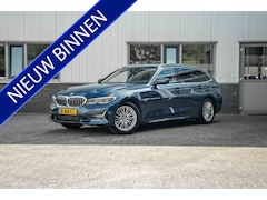 BMW 3-serie Touring - 320e Business Edition Plus | Sportstoelen Leder