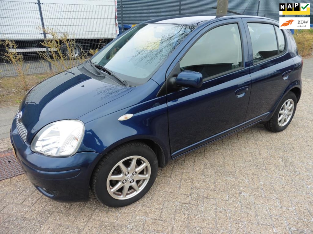 Toyota Yaris - 1.3 VVT-i S-Line 1.3 VVT-i S-Line - AutoWereld.nl