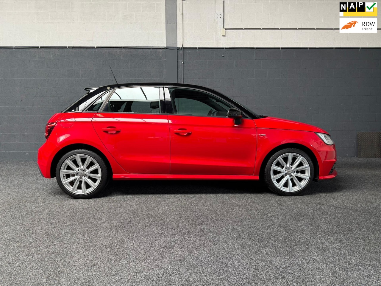 Audi A1 Sportback - 1.0 TFSI Advance S-Line/Autom/Pano - AutoWereld.nl