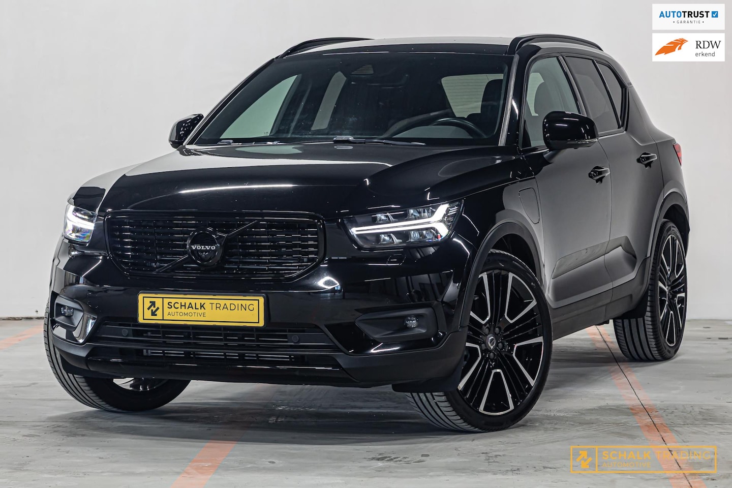 Volvo XC40 - 1.5 T5 Recharge H&K|21inch|R-Design|360 cam|Gara - AutoWereld.nl