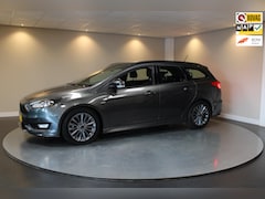 Ford Focus Wagon - 1.0 ST-Line *Apple Carplay* Trekhaak|Cruise|Navi