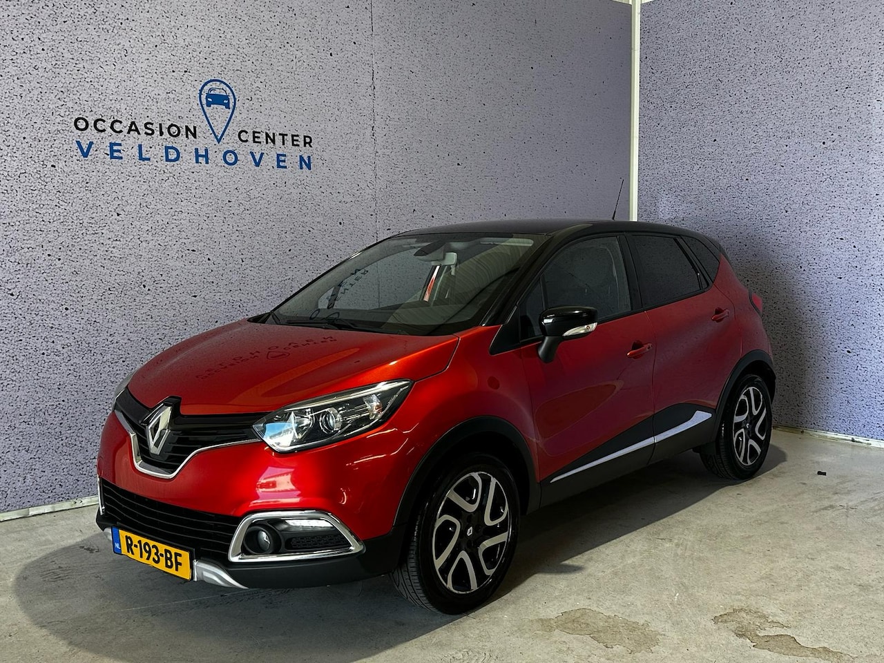 Renault Captur - 0.9 TCe Helly Hansen // TREKHAAK // STOELVERWARMING // - AutoWereld.nl