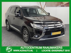 Mitsubishi Outlander - 2.0 EXECUTIVE EDITION 7 PERSOONS LEDER NAVIGATIE CRUISE CONTROL CLIMATE CONTROL BLUETOOTH