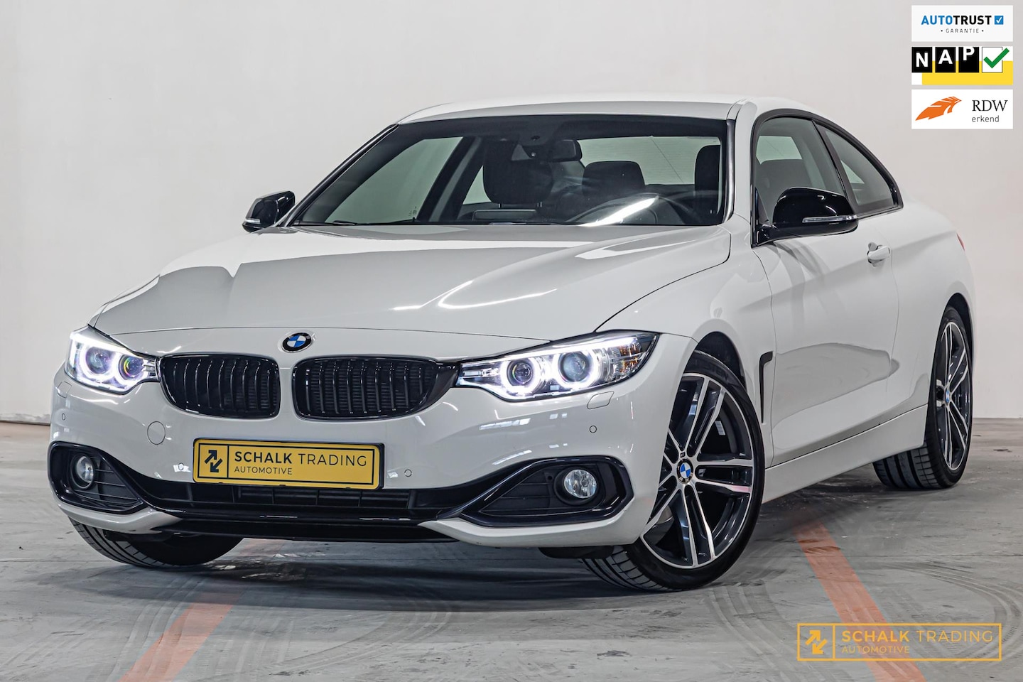 BMW 4-serie Coupé - 420i Executive|NAP|PDC|Dealer|Bi-Xenon| - AutoWereld.nl