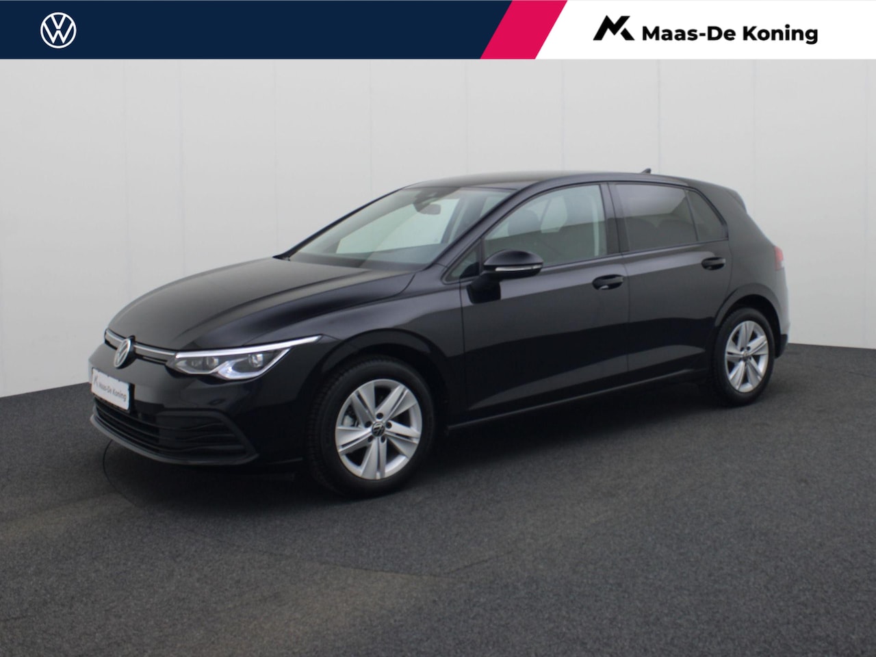 Volkswagen Golf - 1.5TSI/130PK Life · Navigatie · Parkeersensoren + camera · Stoel-&stuurverwarming · Garant - AutoWereld.nl