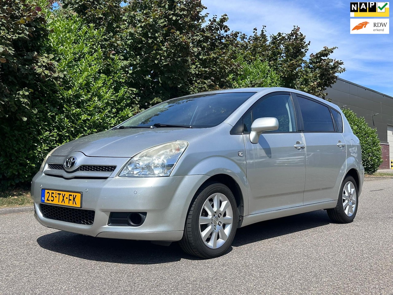 Toyota Verso - 1.6 VVT-i Dynamic Cruise*Clima*Trekhaak*LM velgen*Parkeersensoren* - AutoWereld.nl