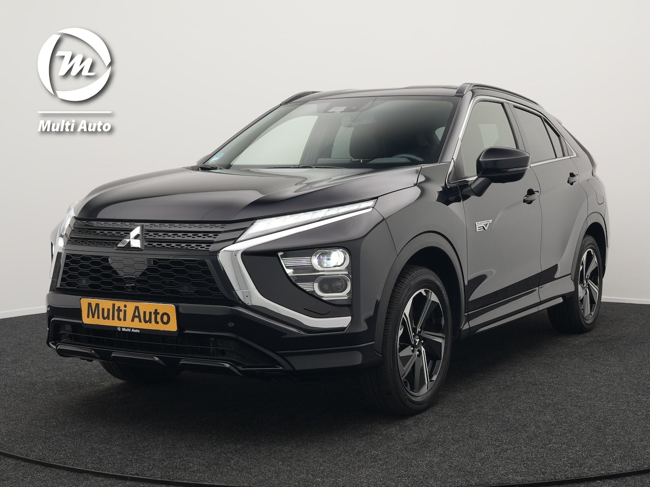 Mitsubishi Eclipse Cross - 2.4 PHEV Business Executive Plug In Hybrid | Trekhaak | Adaptive Cruise | Dealer OH | 360 - AutoWereld.nl