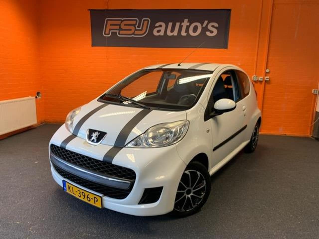 Peugeot 107 - 1.0 12V / 3 DEURS / SPORT-EDITION / AIRCO!! - AutoWereld.nl