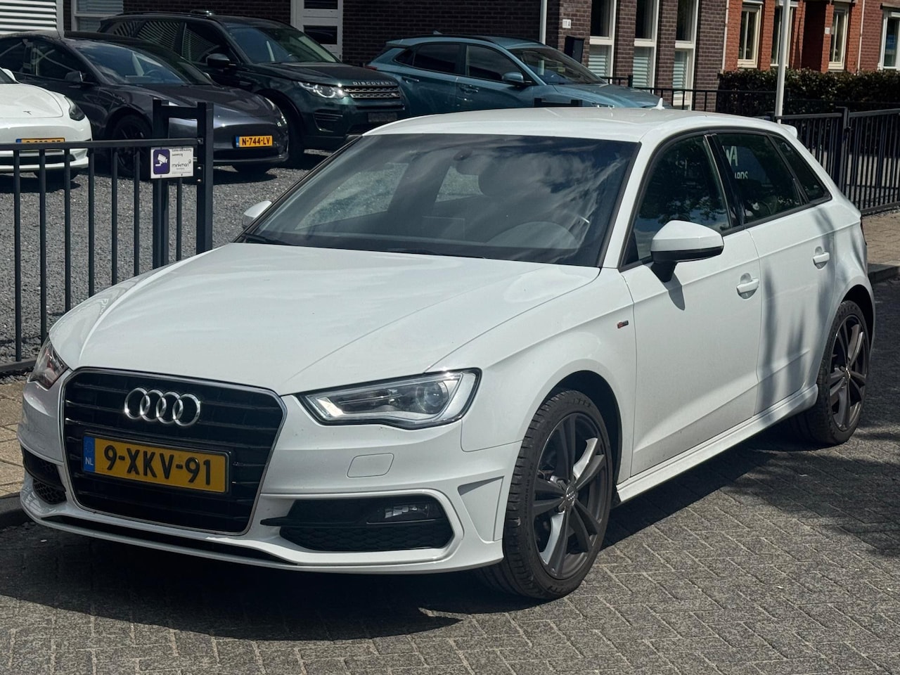 Audi A3 Sportback - 1.4 Tfsi 110pk DSG G-tron S-Line *XENON/NAVI/CLIMA - AutoWereld.nl
