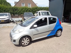 Peugeot 107 - 1.0-12V Sublime airco, 5 deurs, two tone