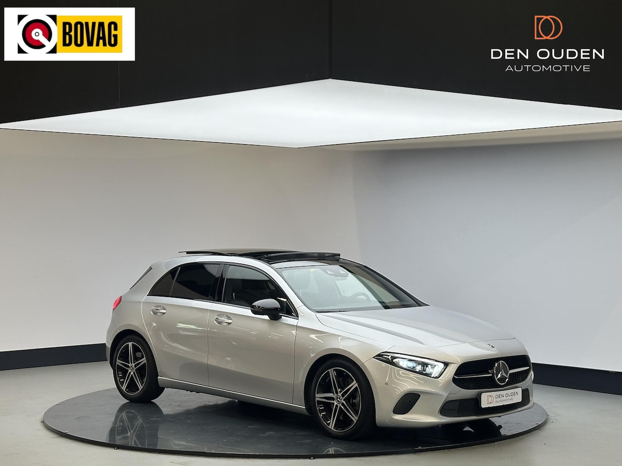 Mercedes-Benz A-klasse - 250 Premium Plus | Panorama dak | Sfeerverlichting | Camera | Stoelverwarming - AutoWereld.nl