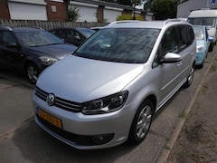 Volkswagen Touran - 1.2 TSI Highline BlueMotion airco navi