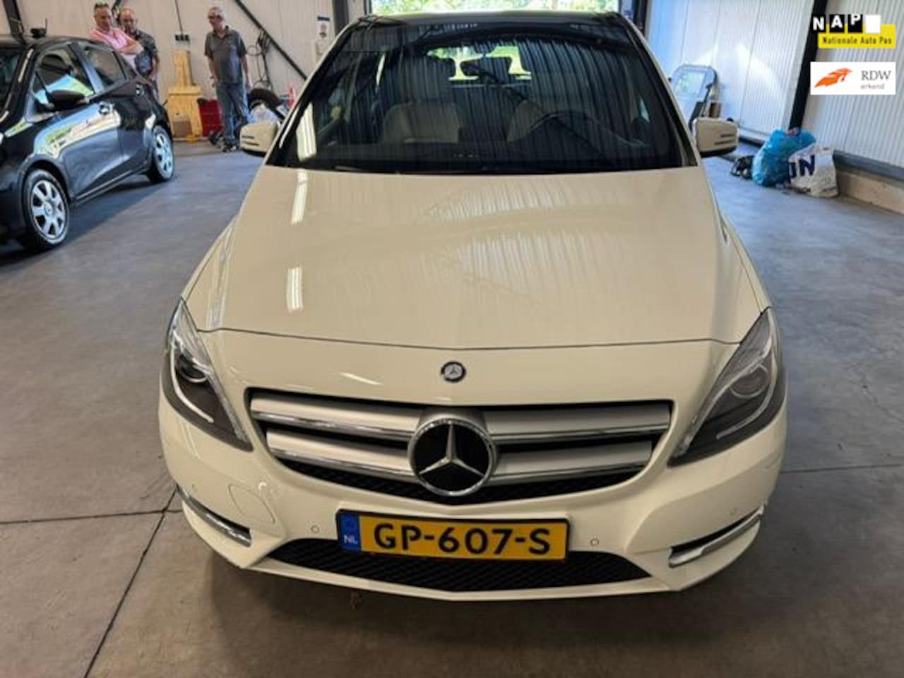 Mercedes-Benz B-klasse - 180 Ambition 180 Ambition - AutoWereld.nl