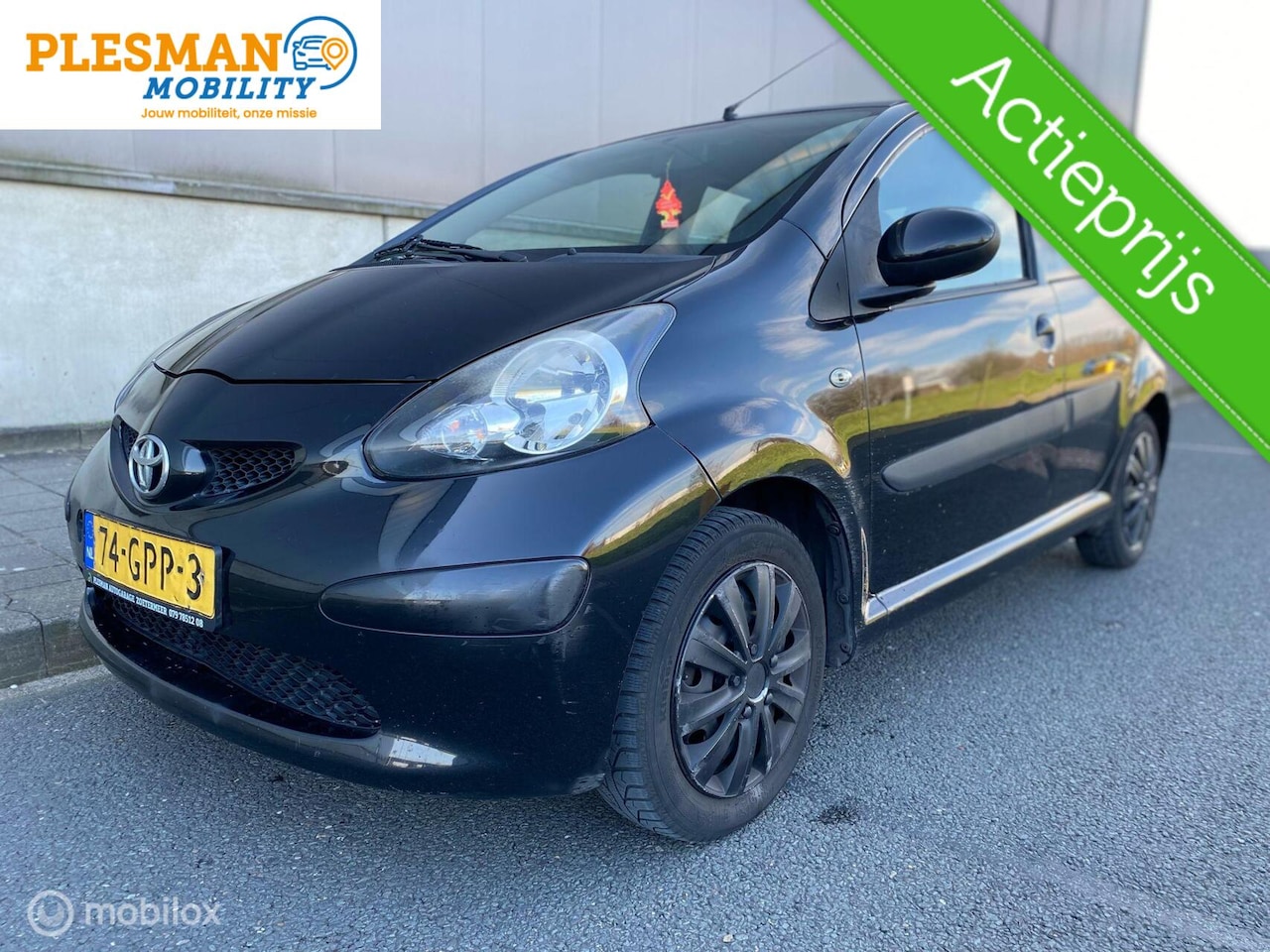 Toyota Aygo - 1.0-12V + Airco, Nav , Nwe koppeling * Koopje! - AutoWereld.nl