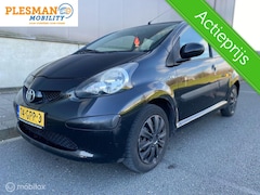 Toyota Aygo - 1.0-12V + Airco, Nav , Nwe koppeling * Koopje