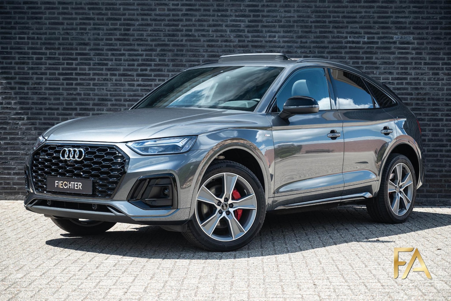 Audi Q5 Sportback - 50 TFSI e S edition Panodak|LED|20Inch|Daytonagrau - AutoWereld.nl