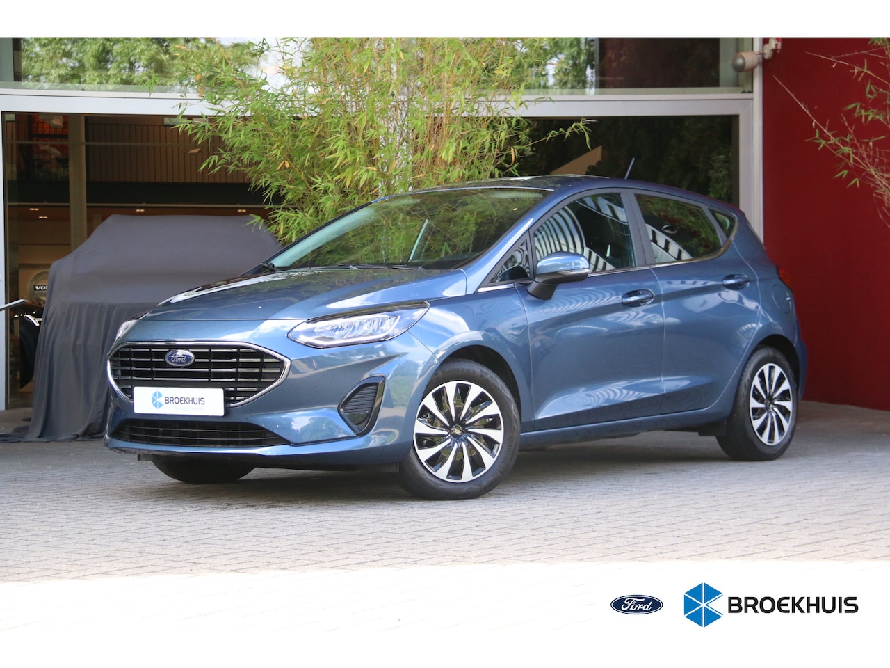 Ford Fiesta - 1.0 EcoBoost Titanium | CarPlay | Stuur/stoelverwarming | Parkeersensoren - AutoWereld.nl