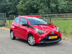 Toyota Aygo - 1.0 VVT-i x-fun /NAP/Lage kmstand/Airco/