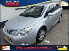 Toyota Avensis Wagon - 1.6 VVTi Comfort/ Navi/ Airco/ Trekhaak