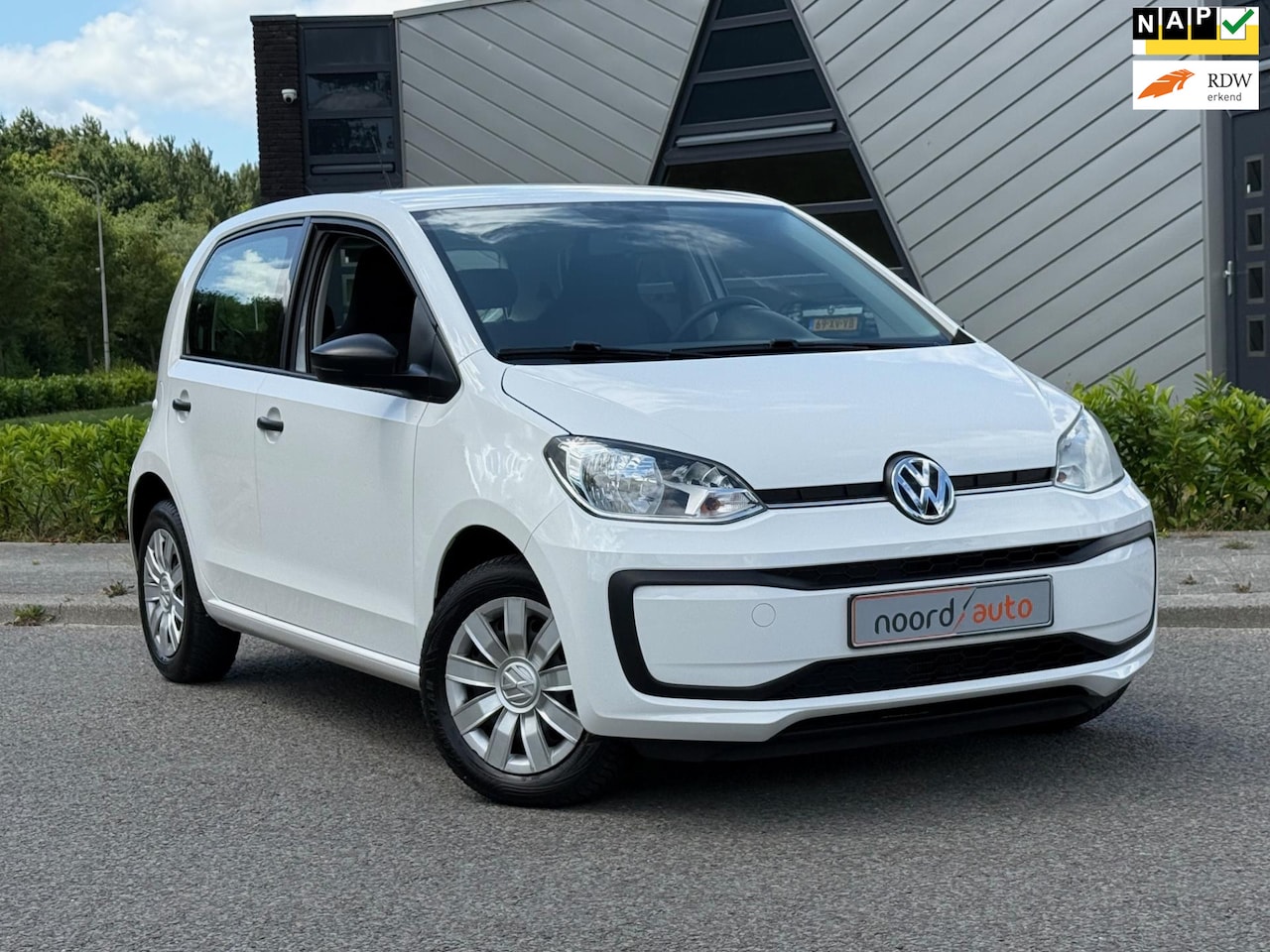 Volkswagen Up! - 1.0 | Radio | Zeer netjes | - AutoWereld.nl