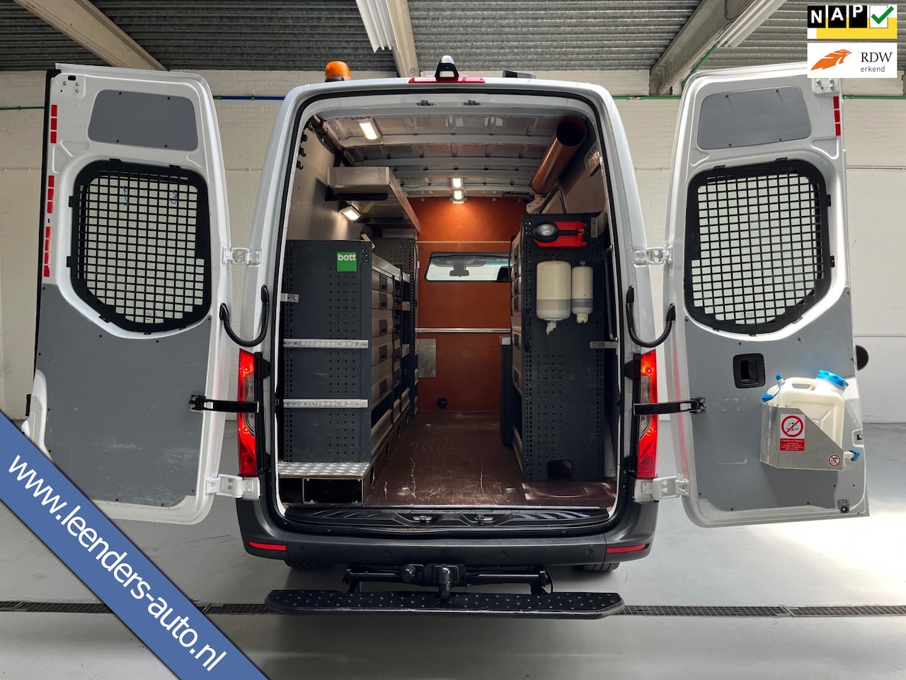 Mercedes-Benz Sprinter - Servicewagen 316 Automaat 2.2 CDI 160PK EURO VI-D L2H2 Inrichting Omvormer V230 Standkache - AutoWereld.nl