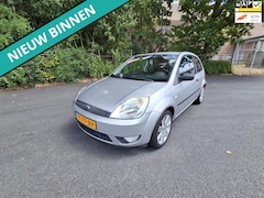 Ford Fiesta - 1.3 Futura UNIEK LAGE KM STAND EN TOP ONDERHOUDEN