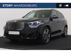 BMW iX1 - eDrive20 M Sport / Panoramadak / Trekhaak / Adaptieve LED / M Adaptief onderstel / Comfort
