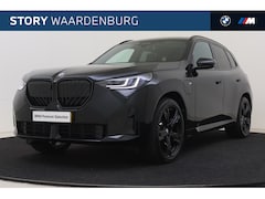 BMW X3 - xDrive30e M Sport Automaat / Panoramadak / Trekhaak / Sportstoelen / Adaptieve LED / Parki