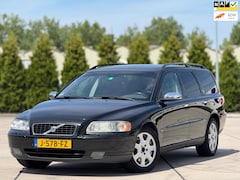 Volvo V70 - 2.4 D5 Edition II | Leder stoelen | Climate control | Stoelverwarming | Cruise Control
