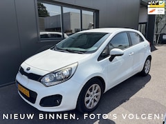 Kia Rio - 1.2 CVVT Plus Pack / Navigatie / 1e Eigenaar