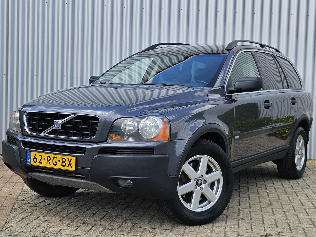 Volvo XC90 - 2.5 T /Dealer Onderhouden/7Persoons/Youngtimer! - AutoWereld.nl