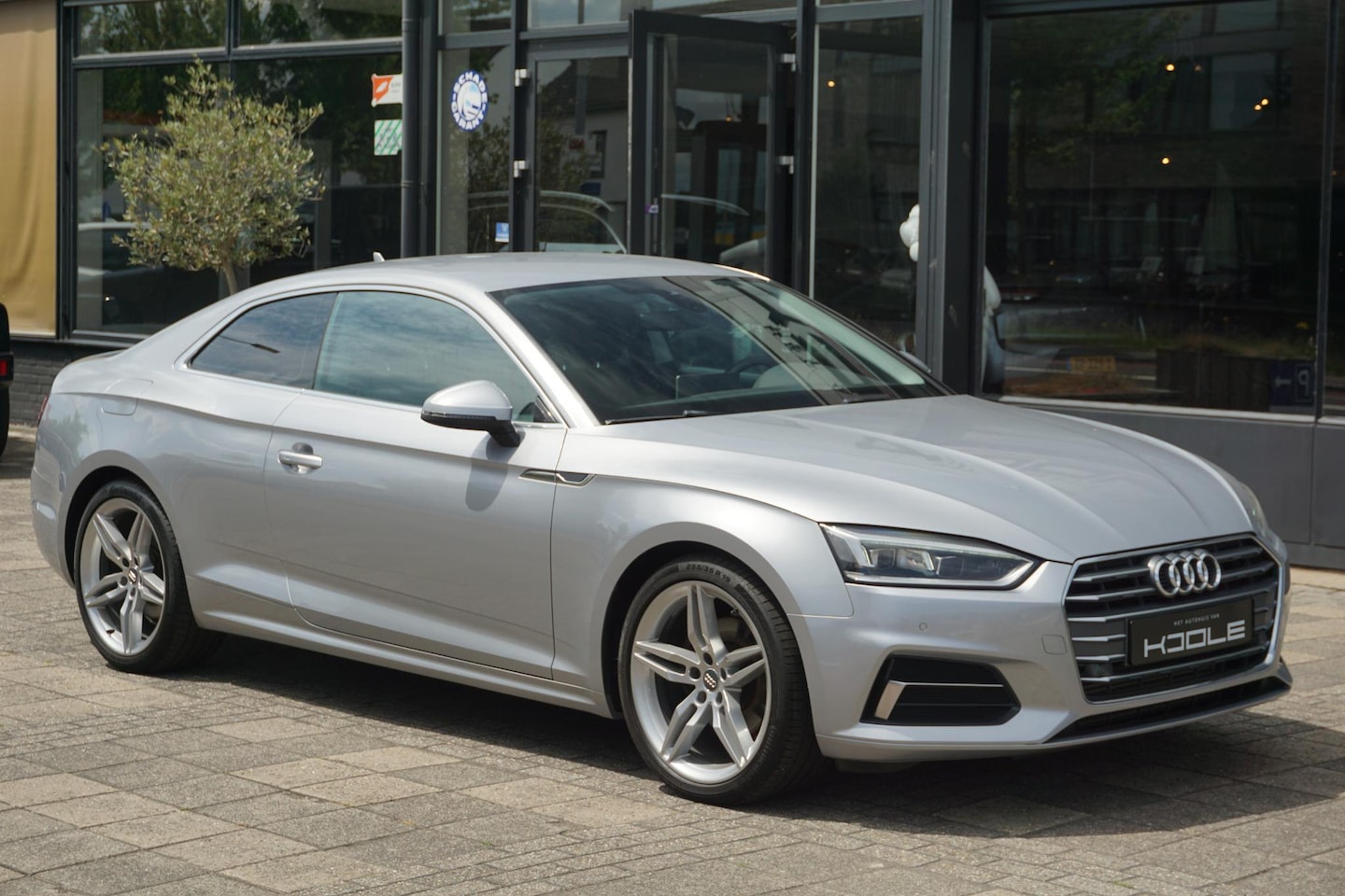 Audi A5 Coupé - 2.0 TFSI ultra Sport | Virtual Cockpit | LED - AutoWereld.nl