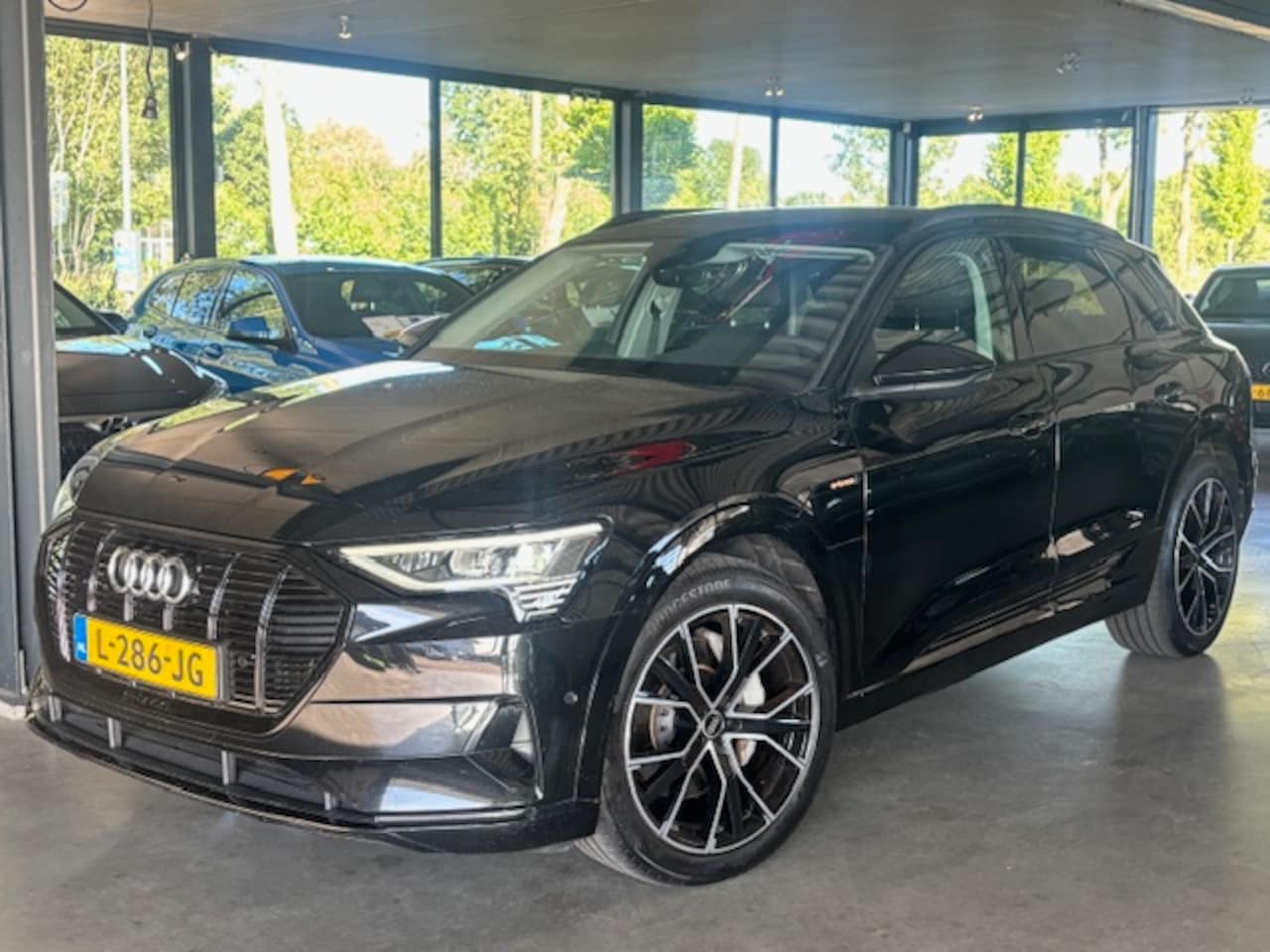 Audi e-tron - 55 quattro 410Pk Advanced Exterieur - AutoWereld.nl