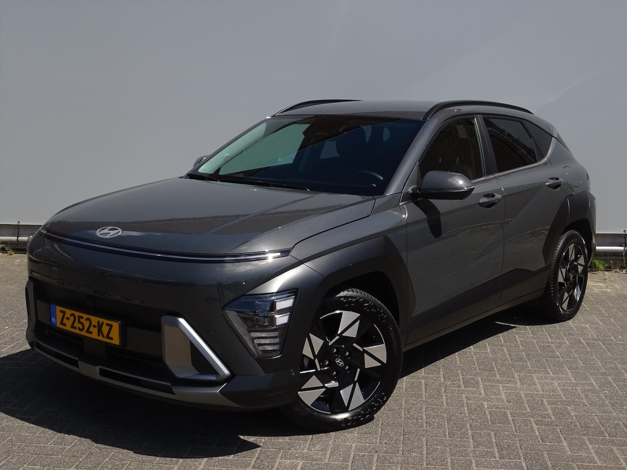 Hyundai Kona - 1.6 GDI HEV 141pk DCT Premium - AutoWereld.nl