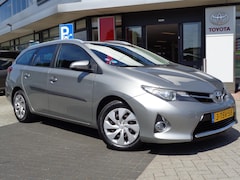 Toyota Auris - 1.6 132pk Aspiration